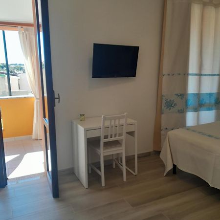 Casa Fanni- Rooms Villasimius Bagian luar foto