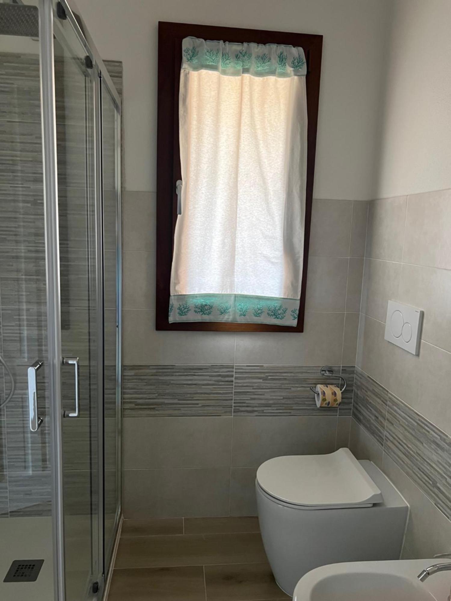 Casa Fanni- Rooms Villasimius Bagian luar foto